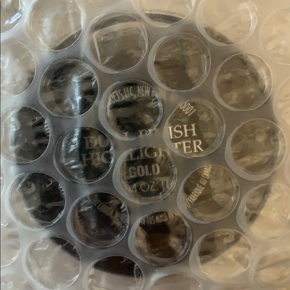 Lancôme Dual Finish Highlighter/Eyeshadow GOLD - Picture 5 of 6